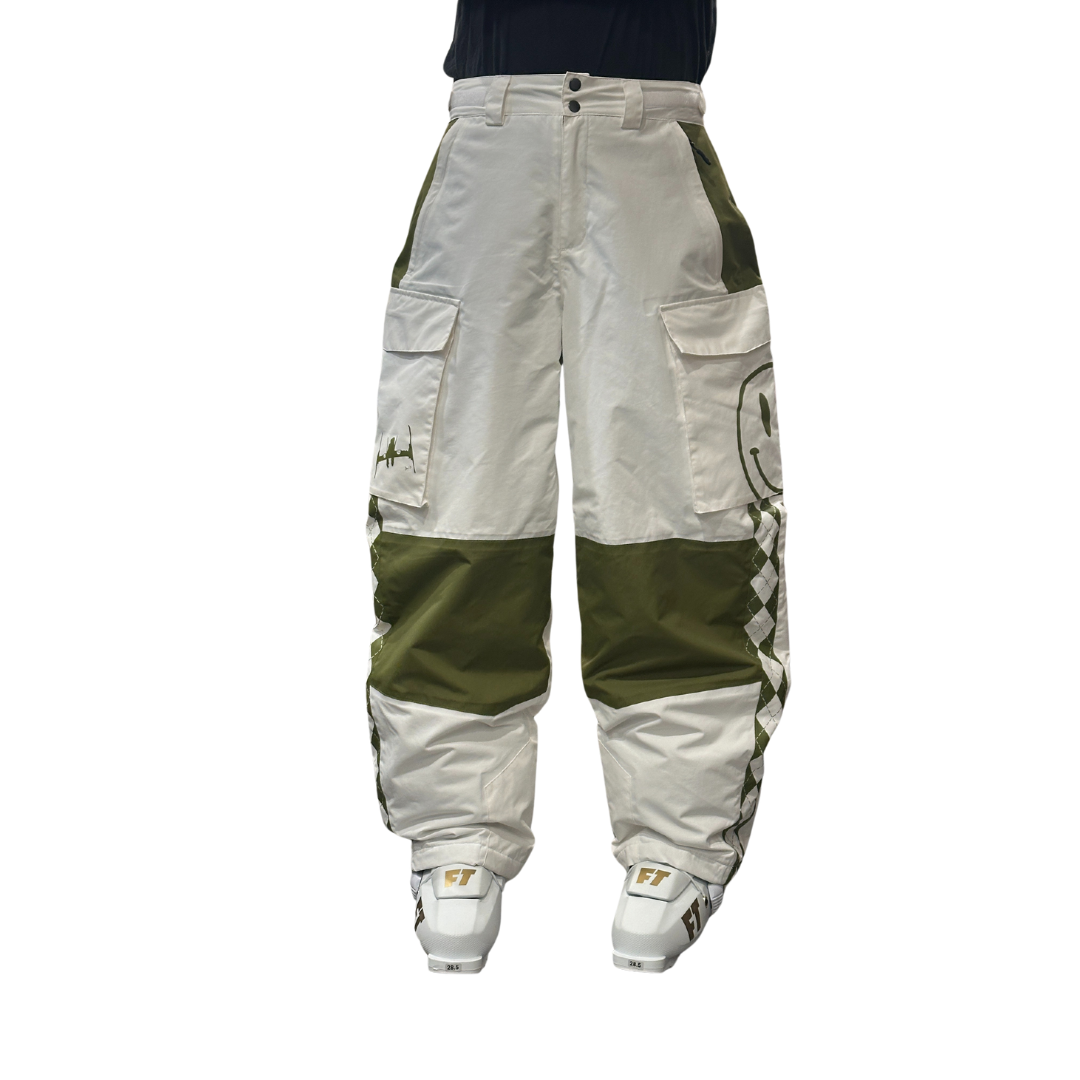 The "Original" White and Army Green - Image 2